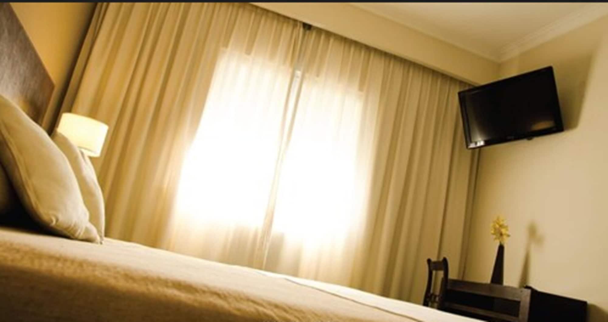 Hotel Premier Сан-Мигель-де-Тукуман Экстерьер фото